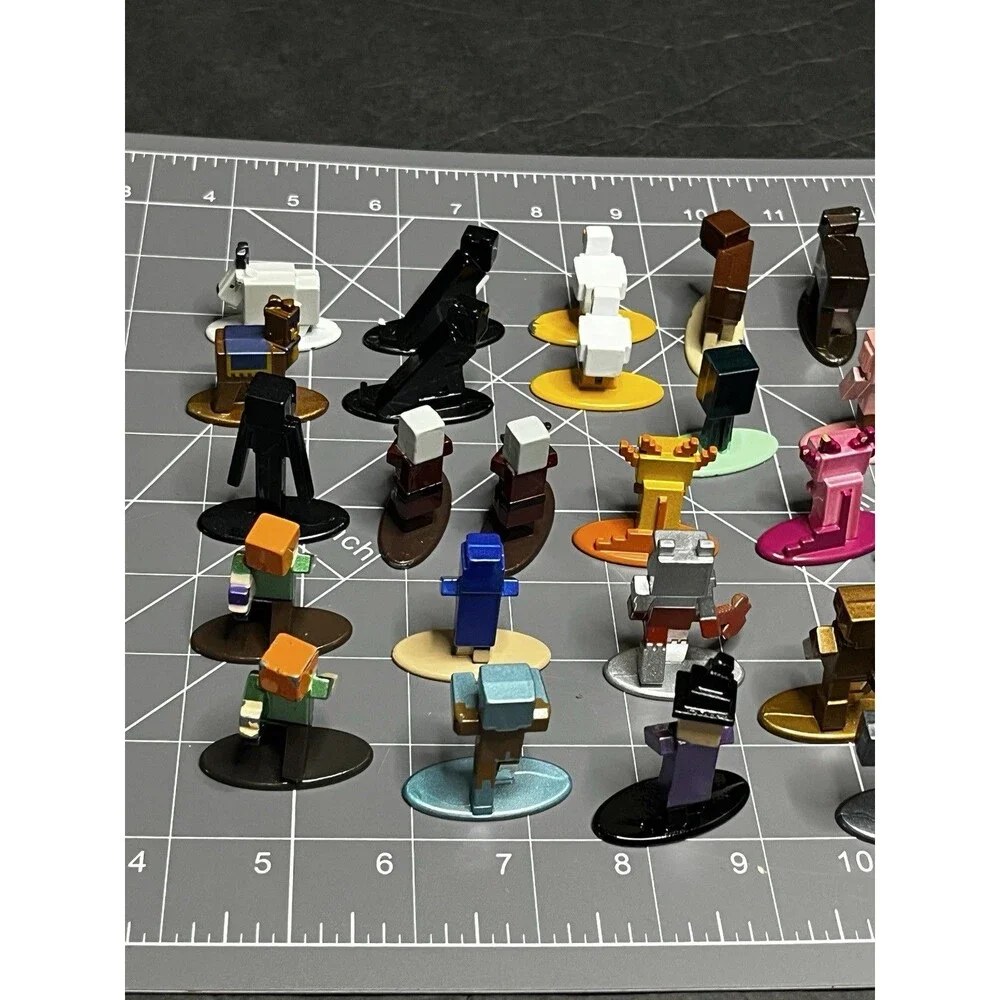 Minecraft Nano Metalfigs Minecraft Set of 40 Die Cast Collectible Figures...